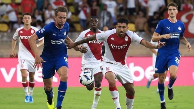 乓球舞台上 乓球舞台上