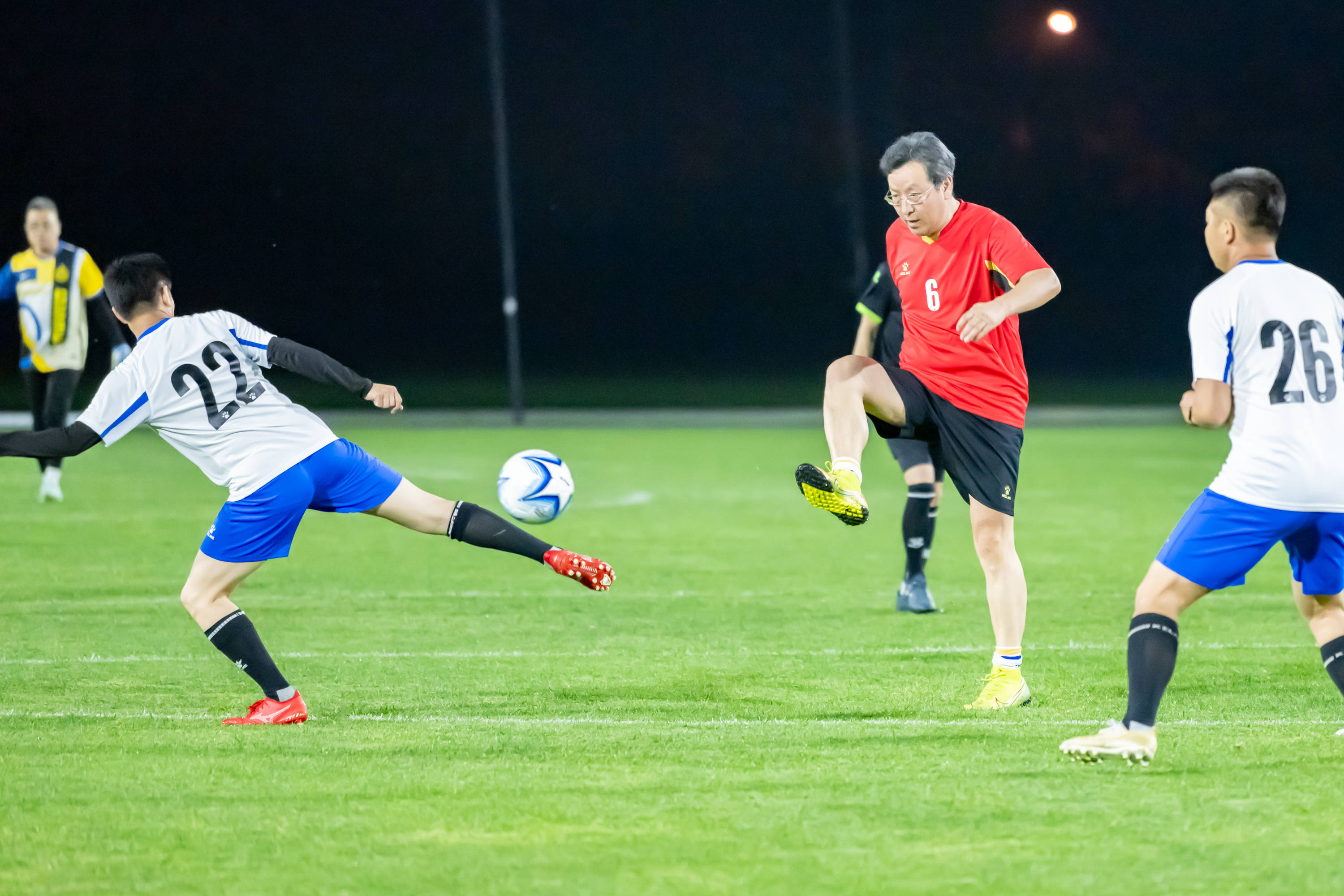 主场优势为 主场优势为